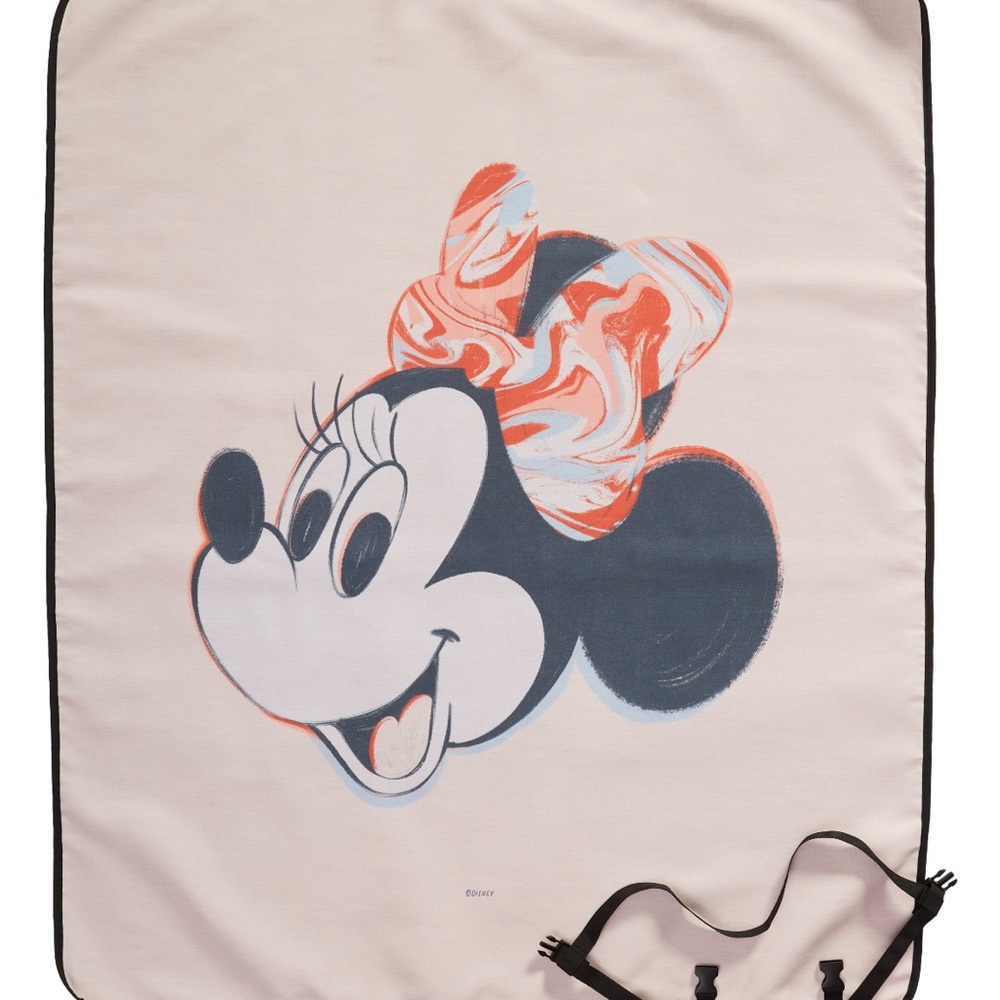 New- Society 6 x Disney Minnie Mouse picnic/beach blanket